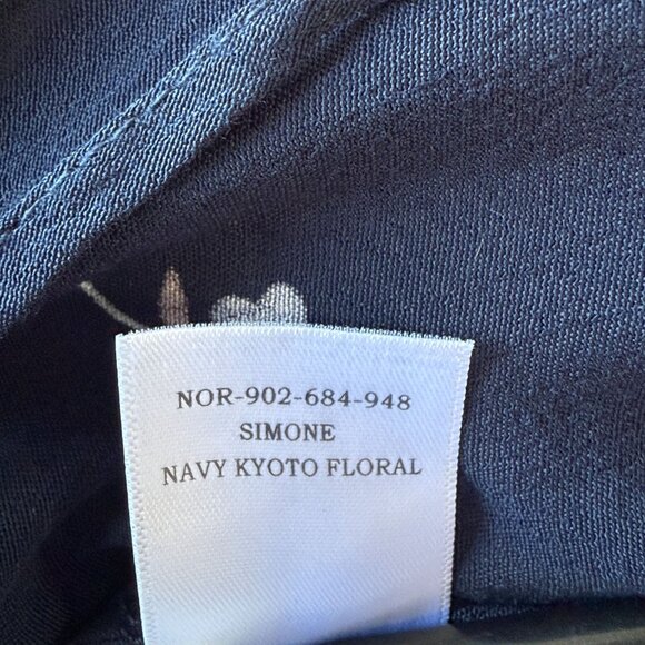 Rails Simone Wrap Blouse Floral Ruffle Medium Navy Kyoto Rayon Adjustable Wrap - Picture 9 of 9